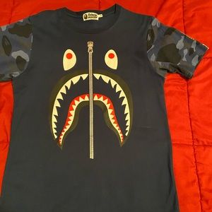 Bathing ape shark tee navy blue size medium